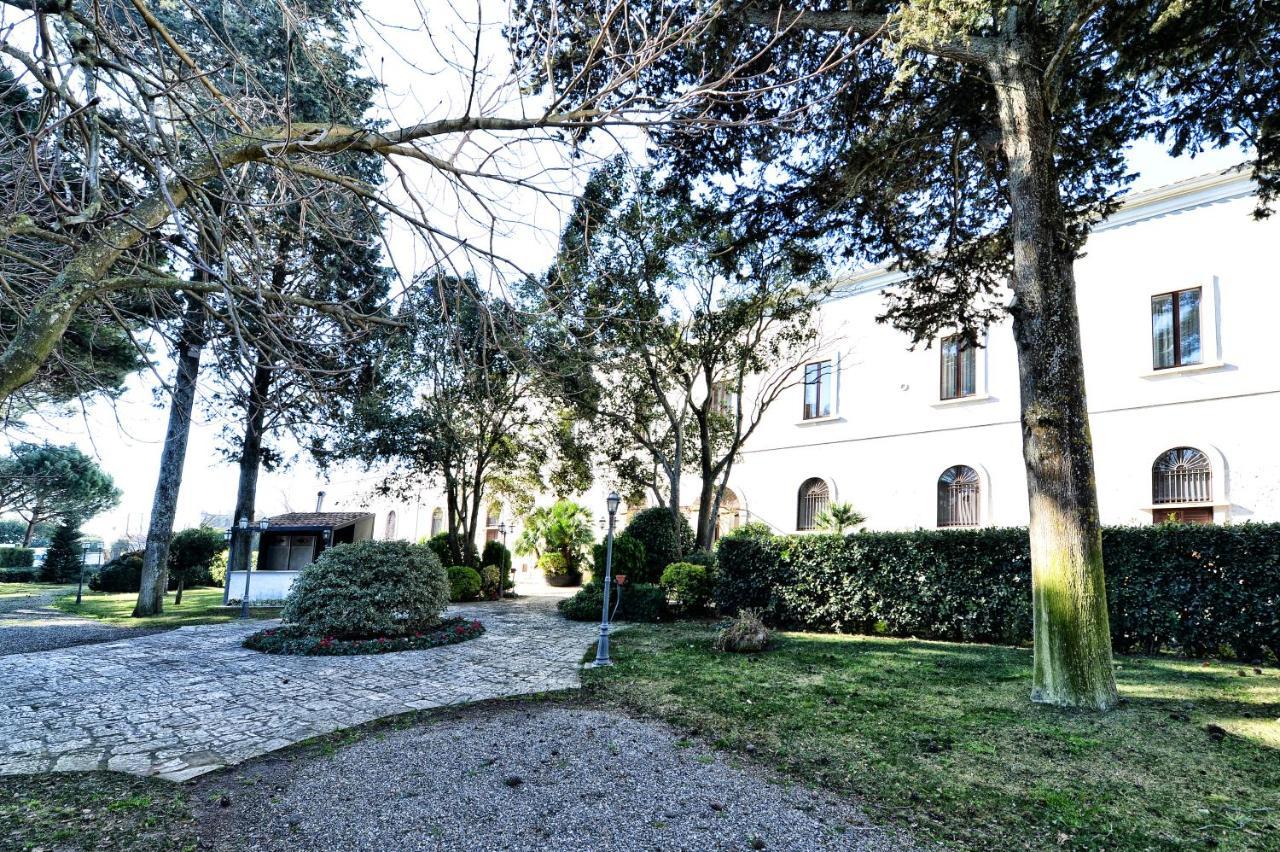 Casa Isabella Exclusive Hotel Mottola Exterior photo